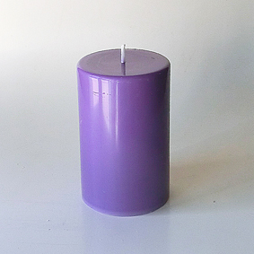 Bougie pilier violet 1